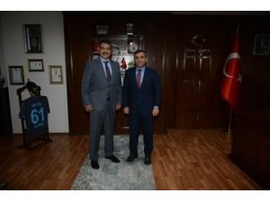 Temel Altunbaş Trabzon İl Emniyet Müdürü Metin Alper’i ziyaret etti
