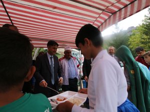 Seydişehir'de 200 öğrenci ilçe protokolüyle piknikte buluştu