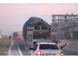 Suriye sınırına zırhlı araçlar sevk ediliyor