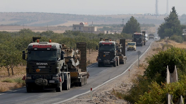 130 araçlık konvoy... Suriye sınırına sevkiyat sürüyor...