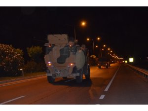 Gece yarısı Suriye sınırına asker ve malzeme takviyesi