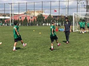 Konyaspor Futbol Akademisi’ne atletizm antrenörü