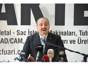 Bakan Varank, MAKTEK açılışında konuştu