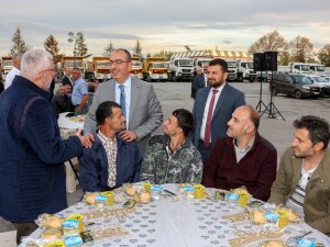 Başkan Kavuş, personelle buluştu