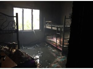 Van’da korkutan ev yangını