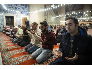 Mehmetçik için Selimiye'den dua