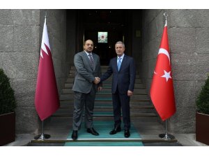Millî Savunma Bakanı Akar, Katar Savunma Bakanı Attiyah ile telefonda görüştü