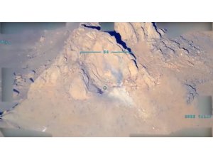 MSB: "Barış Pınarı Harekâtı kapsamında ateş altına alınan hedefler uydu/hava fotoğrafları, insansız hava araçları ve istihbarat bilgileri doğrultusunda hassasiyetle tespit ediliyor."