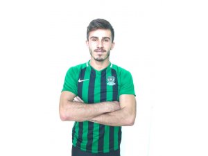 Sarayönü Belediyespor’da stoper transferi