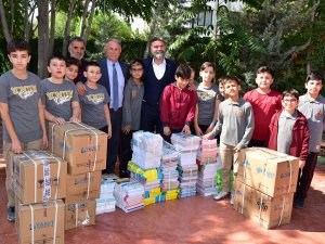 Yöntem ’den Derbent’li öğrencilere eğitim yardımı