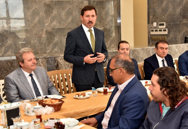 İsmil Termal Tesisleri, turizmciler ve akademisyenlere tanıtıldı