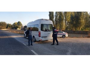 Şuhut’ta öğrenci servisleri denetlendi