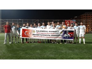 Futbol turnuvasında Barış Pınarı Harekatına pankartlı destek