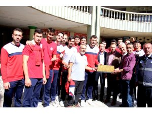 Jeopark Kula Belediyespor’dan gövde gösterisi
