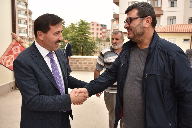 Başkan Kılca, esnaf ve vatandaşlarla buluştu