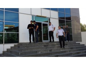 Edremit Belediyesi’nde kurşun sesleri korkuya neden oldu