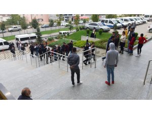 GÜNCELLEME - Kocaeli'de metal pirinç yüklü kamyonun çalınması