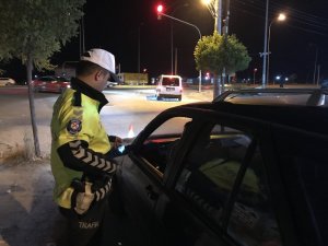 Trafik ekiplerinden şok uygulama