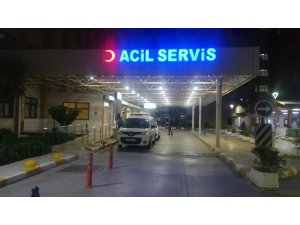 İzmir’de trafik polisine denetleme sırasında araç çarptı! Polis hafif yaralı