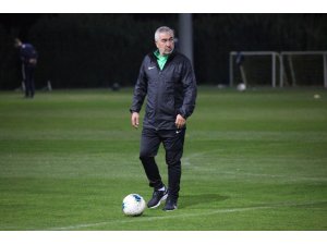 Samet Aybaba ilk antrenmanına çıktı