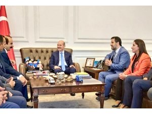 AK Parti Hakkari heyeti Ankara’dan mutlu döndü