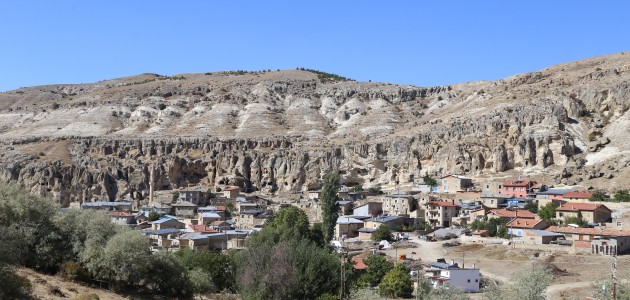 Konya'nın peribacaları literatüre kazandırılıyor