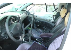 Havan mermisi otomobili vurdu