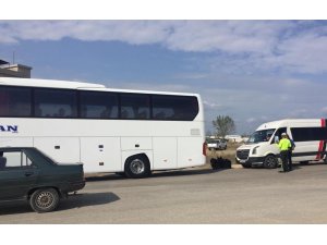 Keşan Otogarı’nda otobüsler denetlendi, çığırtkanlara tutanak tutuldu