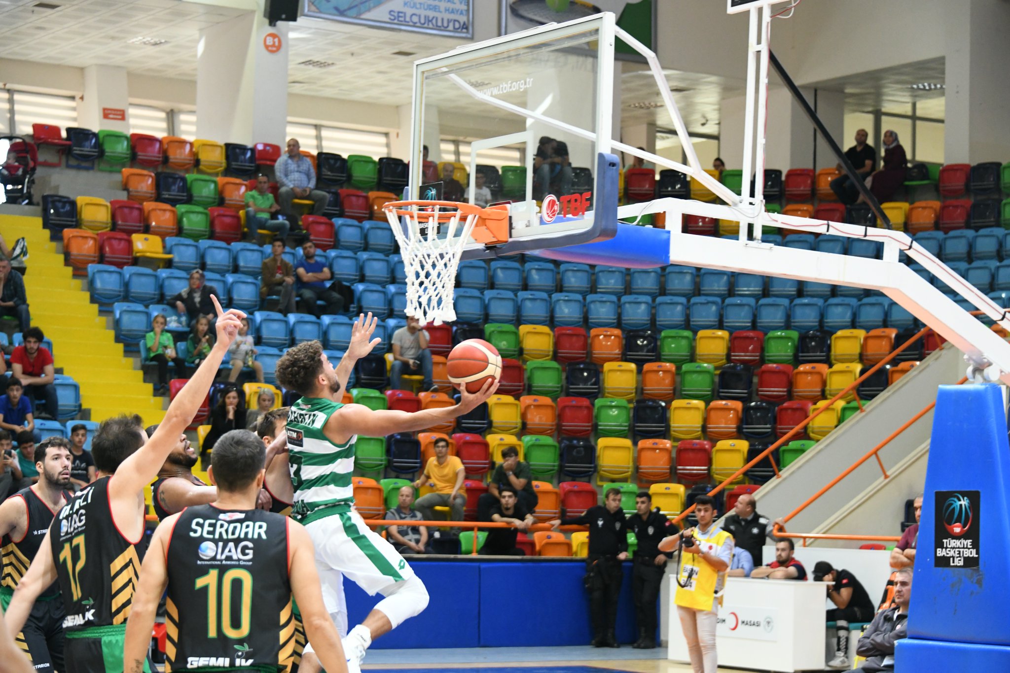 Konyaspor Basketbol galibiyetle başladı