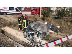 Denizli'de hemzemin geçitte kaza: 2  ölü, 1 yaralı