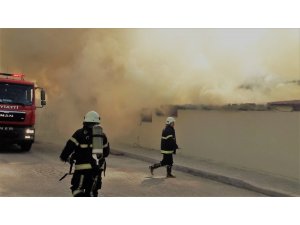 İplik fabrikasında yangın