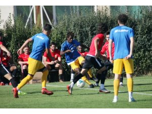 Kayserispor hazırlık maçı yaptı
