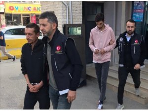 Mustafakemalpaşa’da zehir tacirlerine darbe