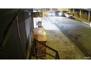 Kamyonet park halindeki araçlara çarparak durabildi