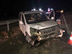 Yola çıkan domuz 3 ayrı kazaya neden oldu: 6 yaralı