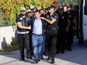 Cezaevi müdürlü, polisli suç örgütünün "polisi şehit ettiği" iddiası