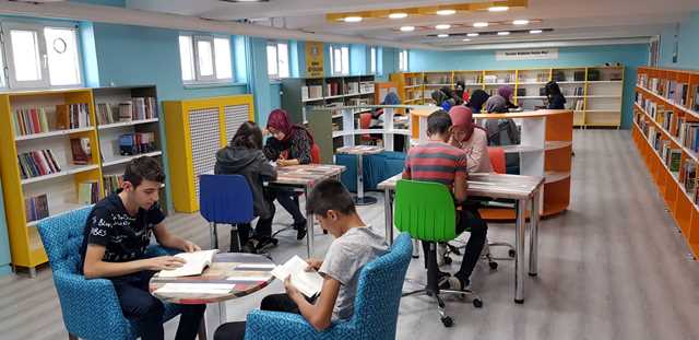 Büyükşehir Belediyesi'nden Karapınar'a Z kütüphane