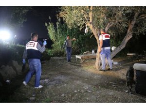 Alıcı kılığına giren jandarmadan uyuşturucu satıcısına suçüstü