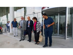 FETÖ zanlısı vali ve iş adamları yargılanıyor