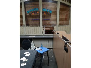 Terör örgütü yandaşları Almanya'da cami ve iş yerlerine zarar verdi