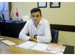 Sultanahmet Köftecisi’nin başı taklitleriyle dertte