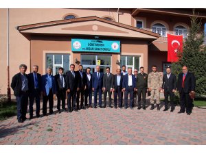Barış Pınarı Harekatı'na bayraklı destek