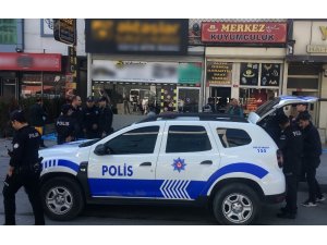 Sultangazi’de silahlı kuyumcu soygunu