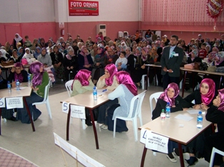 Kız Kuran kursları bilgi yarışması