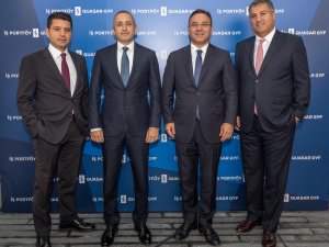 "Gayrimenkul yatırım fonları yüzde 42 büyüdü" başlıklı haberimizin başlığı, ilk spotu, girişi, 7. ve 8. paragrafı değiştirilmiştir.Haberimizi düzelterek yeniden yayımlıyoruz.Saygılarımızla.AA