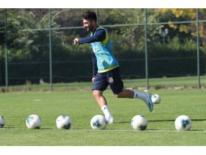 Tolgay Arslan: “En büyük avantajımız Emre Belözoğlu’dur”