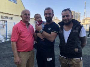Antrenör Şirvan Çeçen’in yeğeni uğur meleği oldu