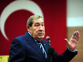 Büyükanıt'a göre Anayasa değişikliği