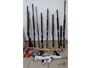 Konya'da ruhsatsız silah operasyonu