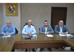 İzmit Belediyesi encümeni toplandı